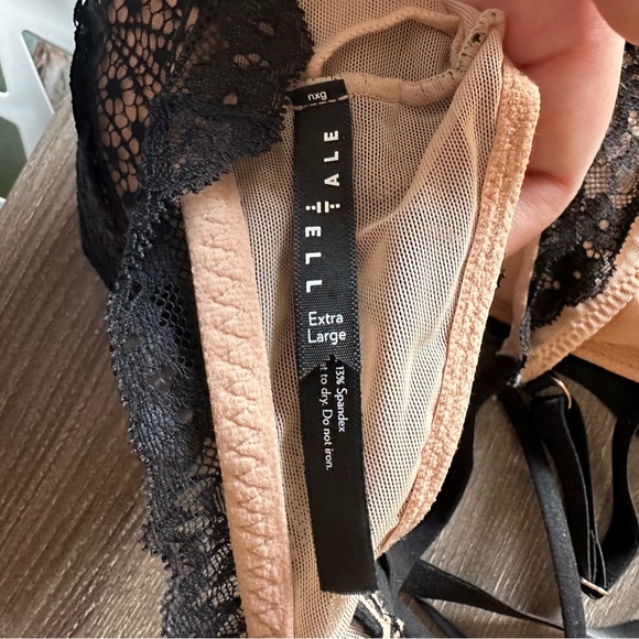 The Lover | Lace Bralette | Blackout Black - XL - Picture 8 of 9